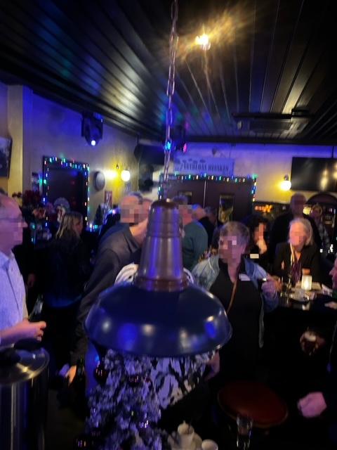 singleparty singlescafe cafe Holly's Eibergen DatingOost datingsite datingbureau singlesfeestje nieuwjaarsparty singles alleenstaanden vrijgezellen Overijssel Gelderland Achterhoek 
